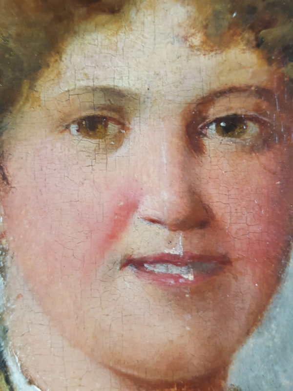Young woman in hat - Image 4