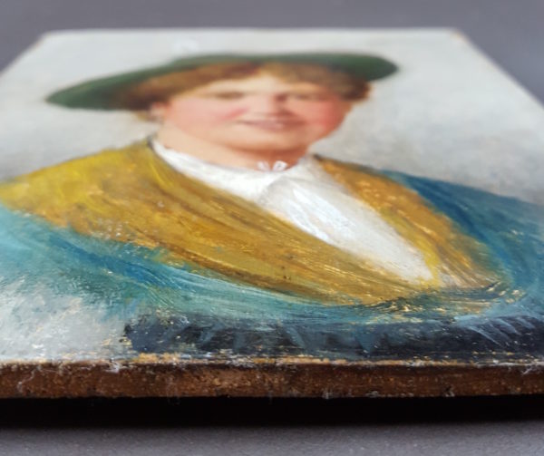 Young woman in hat - Image 9