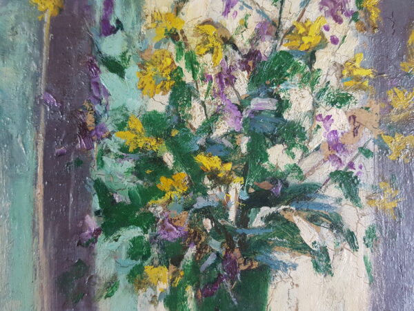 Interior with flowers - Image 7