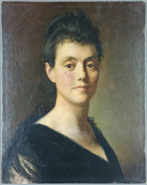 Portrait of a woman - Image 2