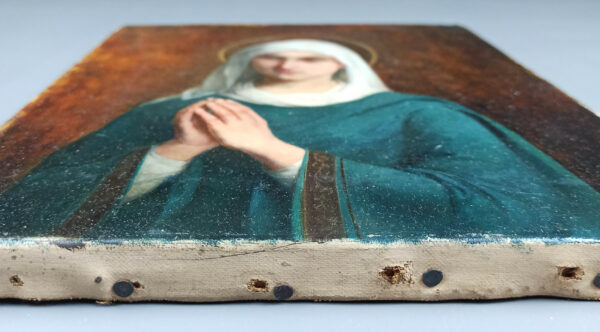 The Virgin Mary in prayer - Image 8